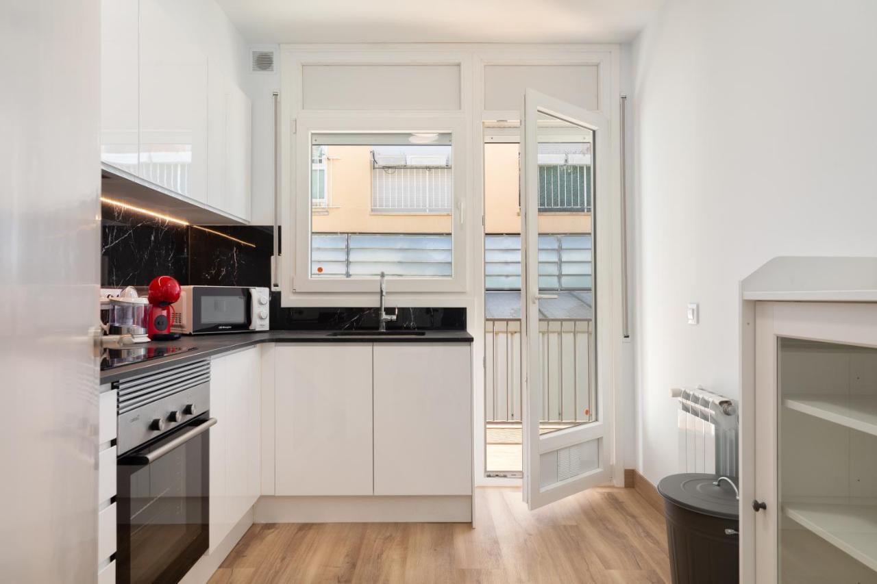 Hauzify I Apartament Big Family 산펠리우데기솔스 외부 사진