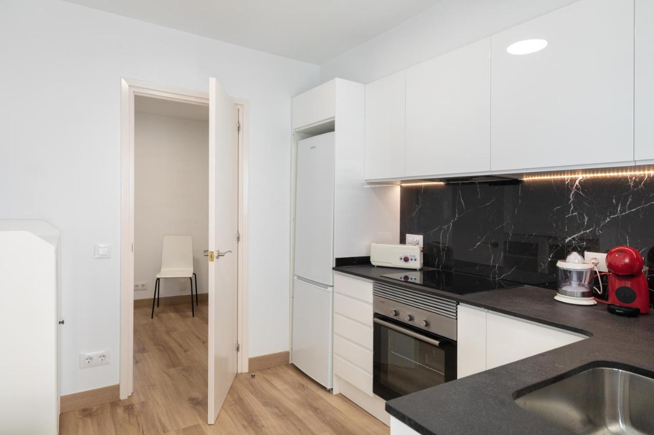 Hauzify I Apartament Big Family 산펠리우데기솔스 외부 사진