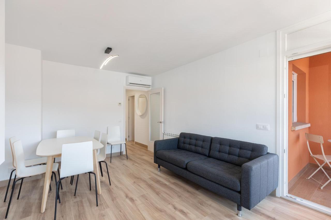 Hauzify I Apartament Big Family 산펠리우데기솔스 외부 사진
